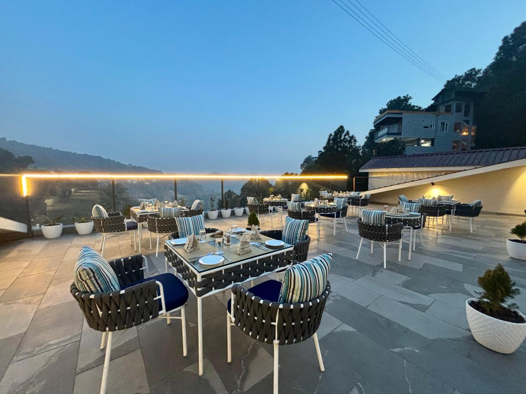 Arnisa Kasauli - A Boutique Hotel Extérieur photo